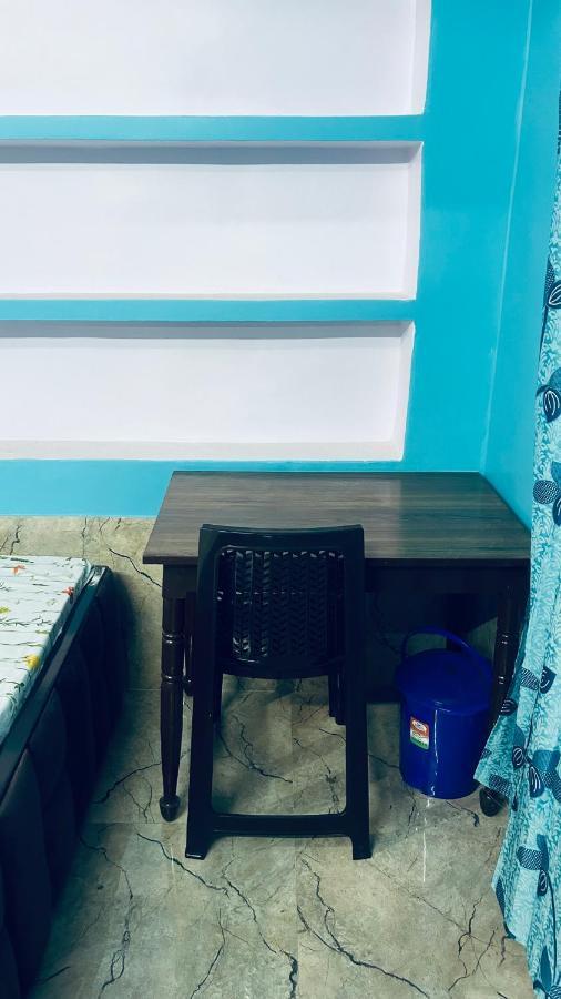Tandon Lodge On The Ganga Ghat Homestay Varanasi Bagian luar foto